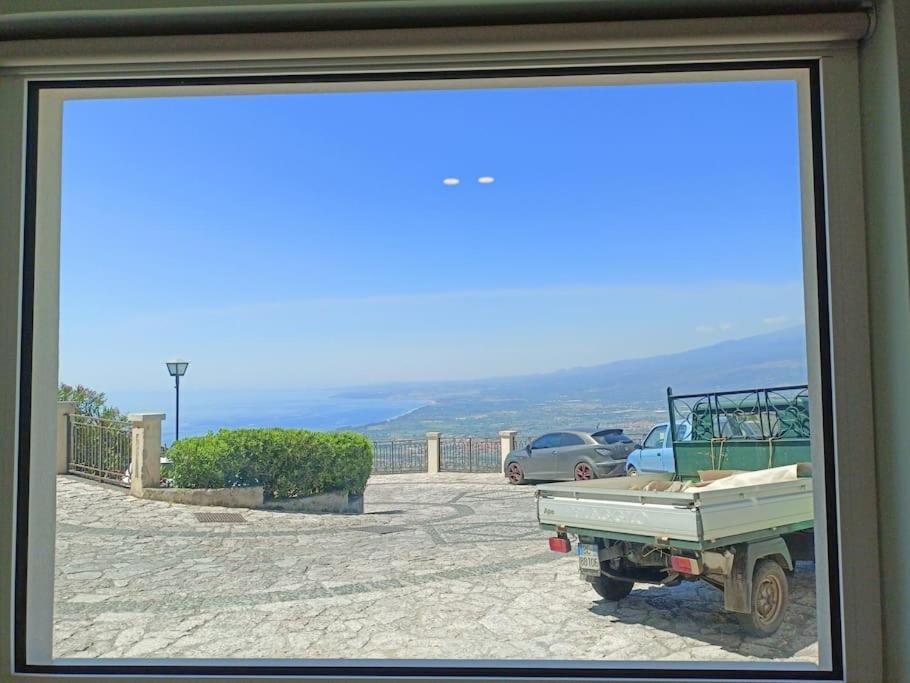 דירות קסטלמולה Stanza Mylai Etna View מראה חיצוני תמונה